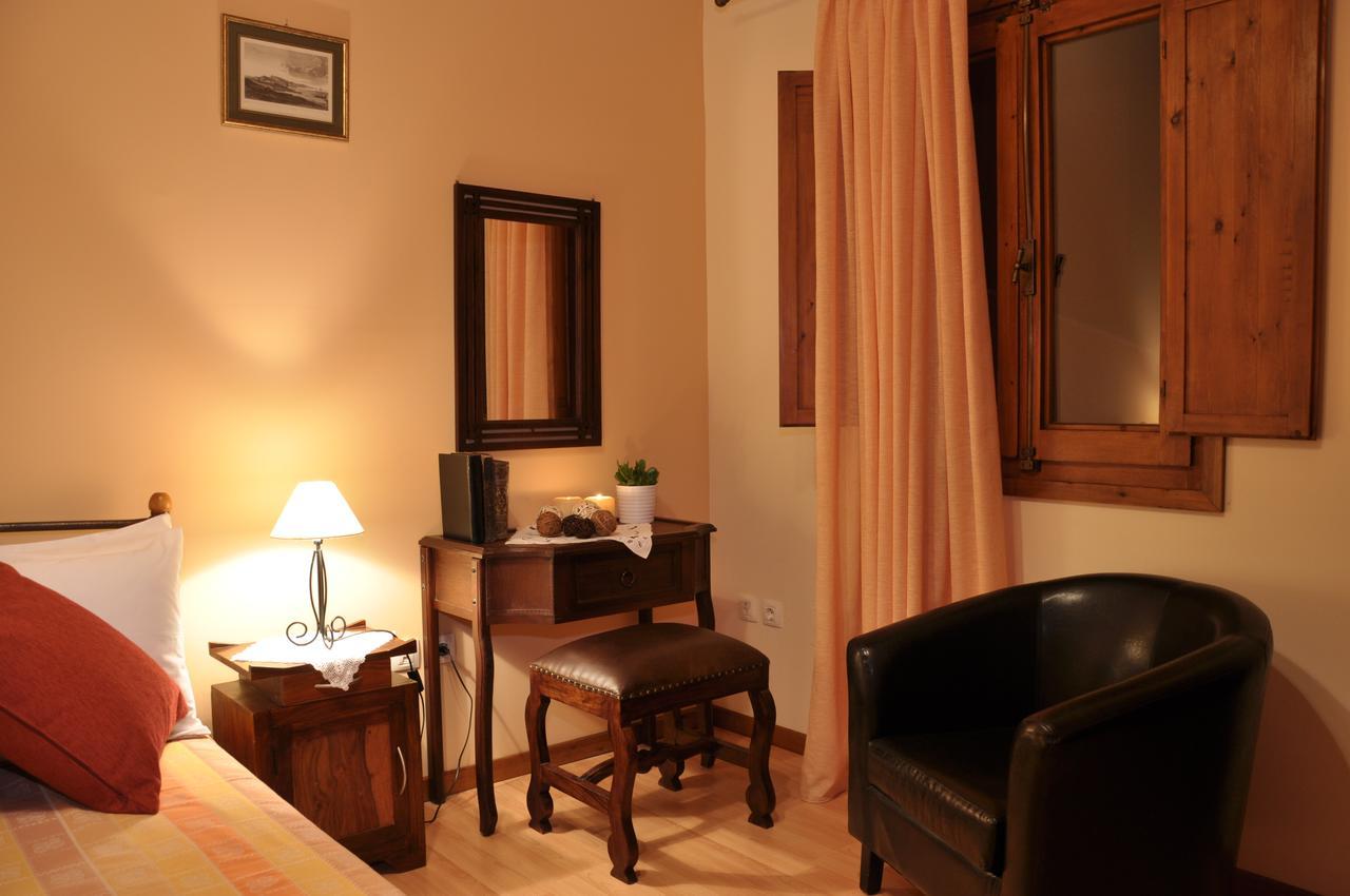 Hotel Anatoli Labreon Agia Marina  Esterno foto