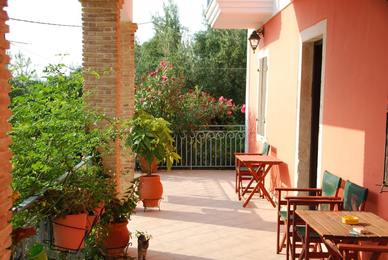 Hotel Anatoli Labreon Agia Marina  Esterno foto